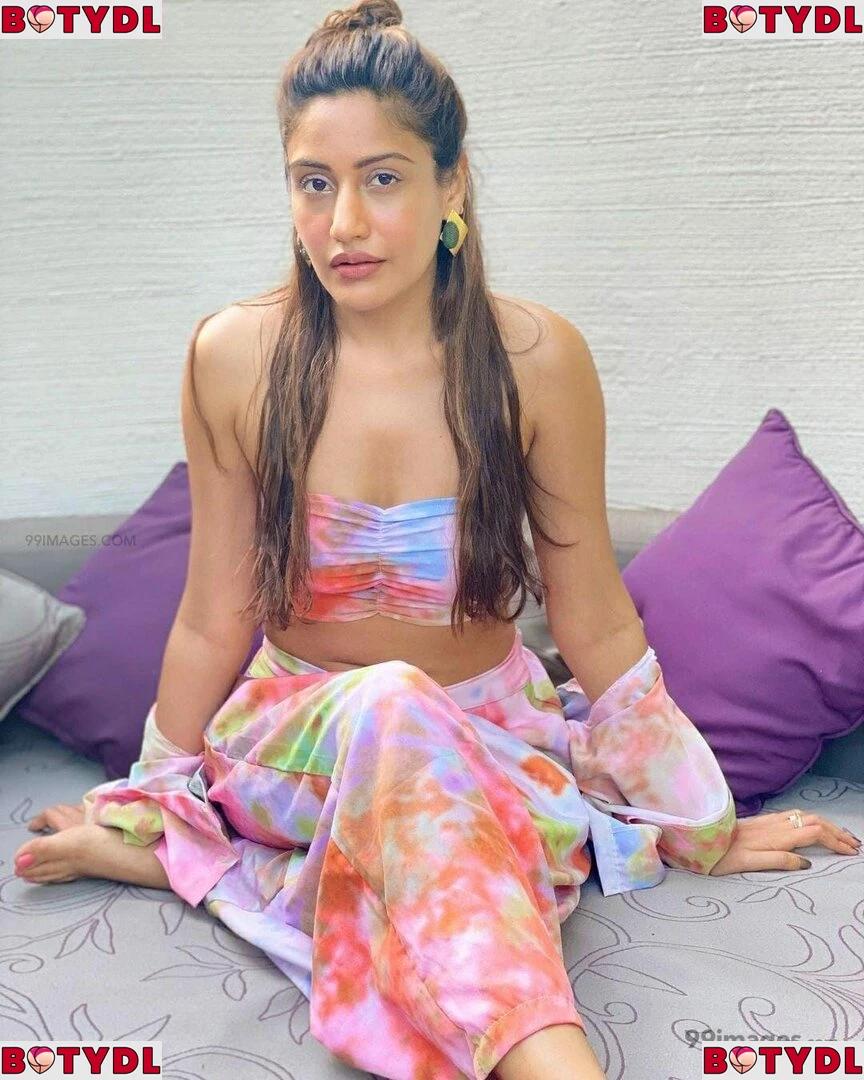 Surbhi Chandna Onlyfans Photo Gallery 