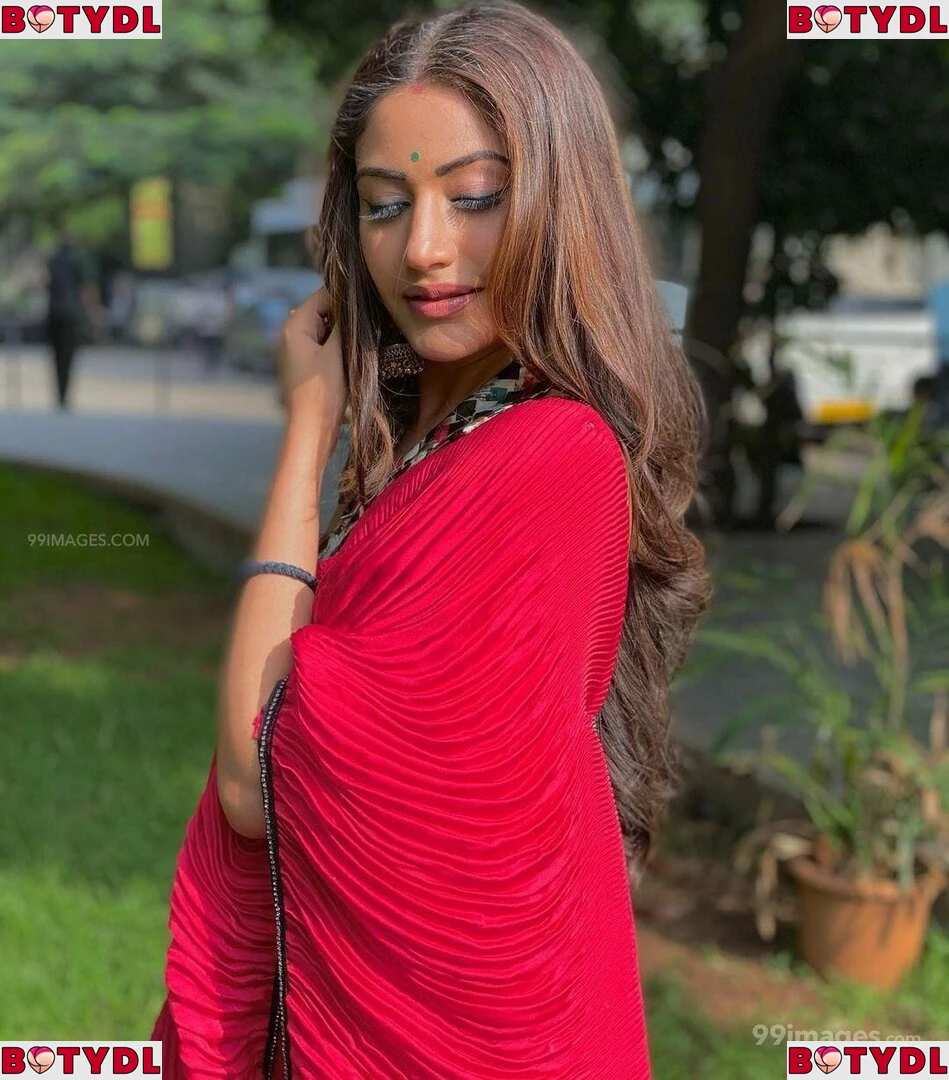 Surbhi Chandna Onlyfans Photo Gallery 