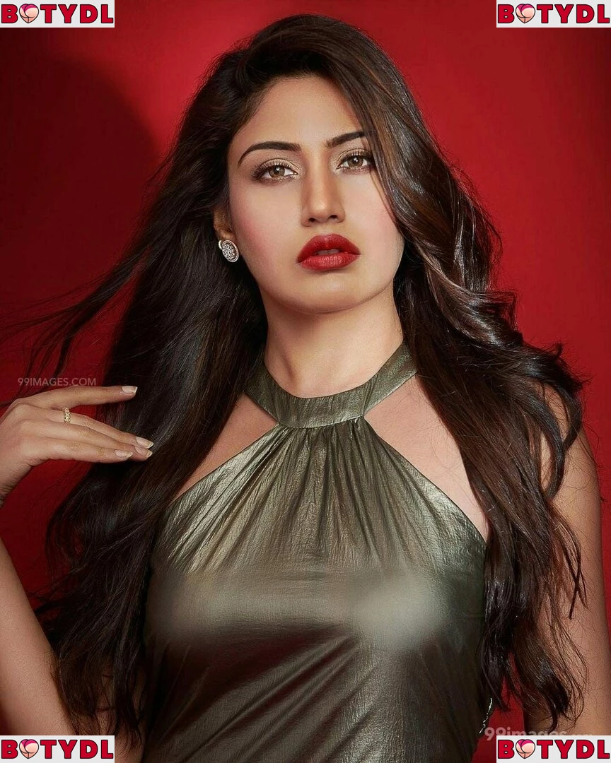 Surbhi Chandna Onlyfans Photo Gallery 