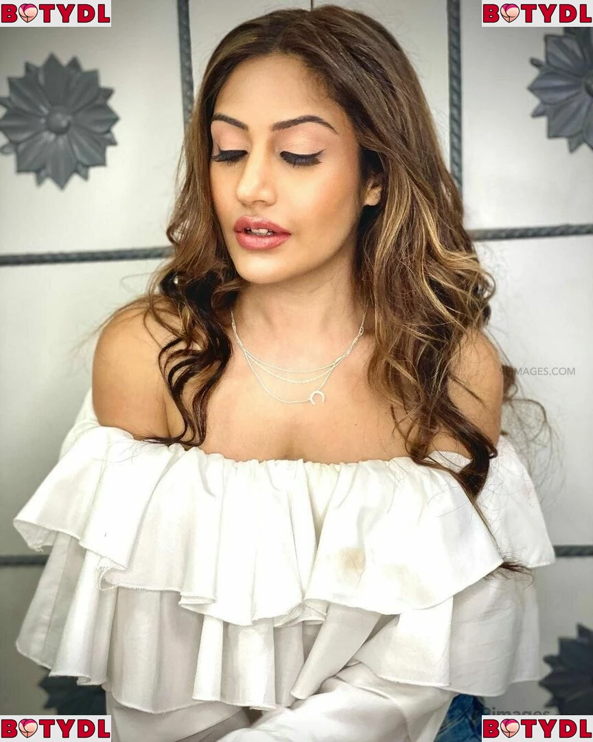 Surbhi Chandna Onlyfans Photo Gallery 