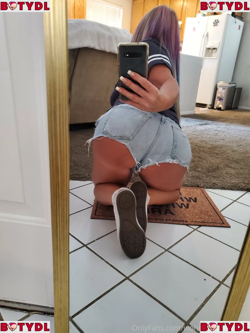 wonderfeetwoman Onlyfans Photo Gallery 