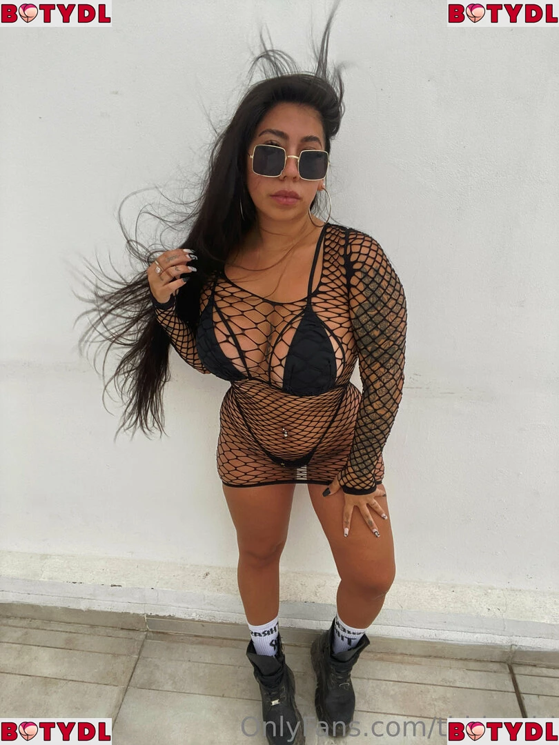 thbabyambarr Onlyfans Photo Gallery 