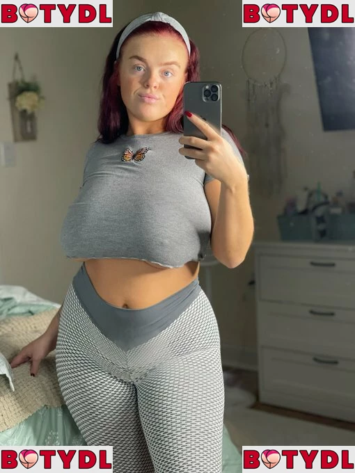 playwithtayyy Onlyfans Photo Gallery 