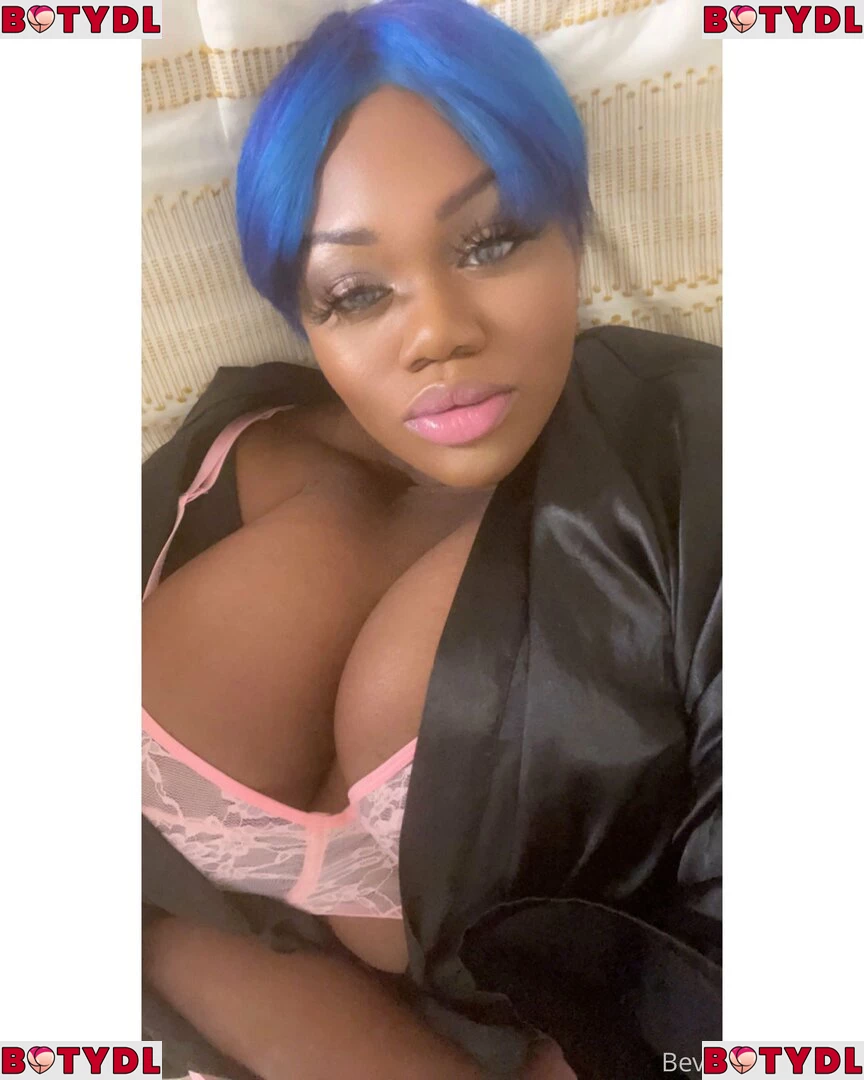 beverlyblue3x Onlyfans Photo Gallery 