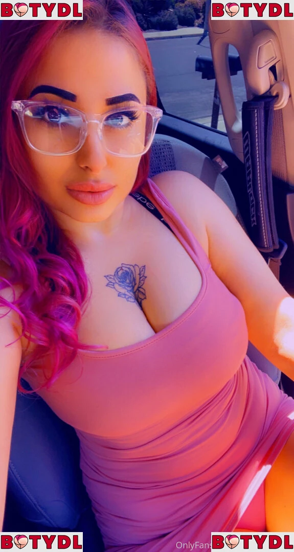 laylalovelyxxx Onlyfans Photo Gallery 