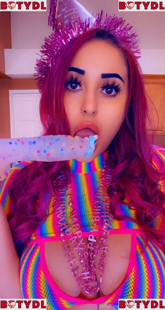 laylalovelyxxx Onlyfans Photo Gallery 