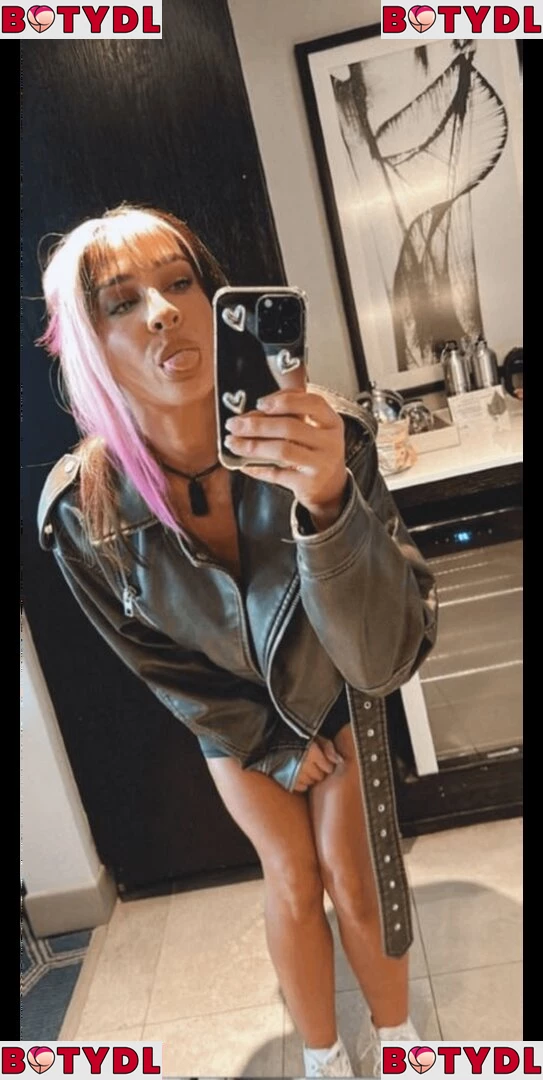 Dakota Kai Onlyfans Photo Gallery 