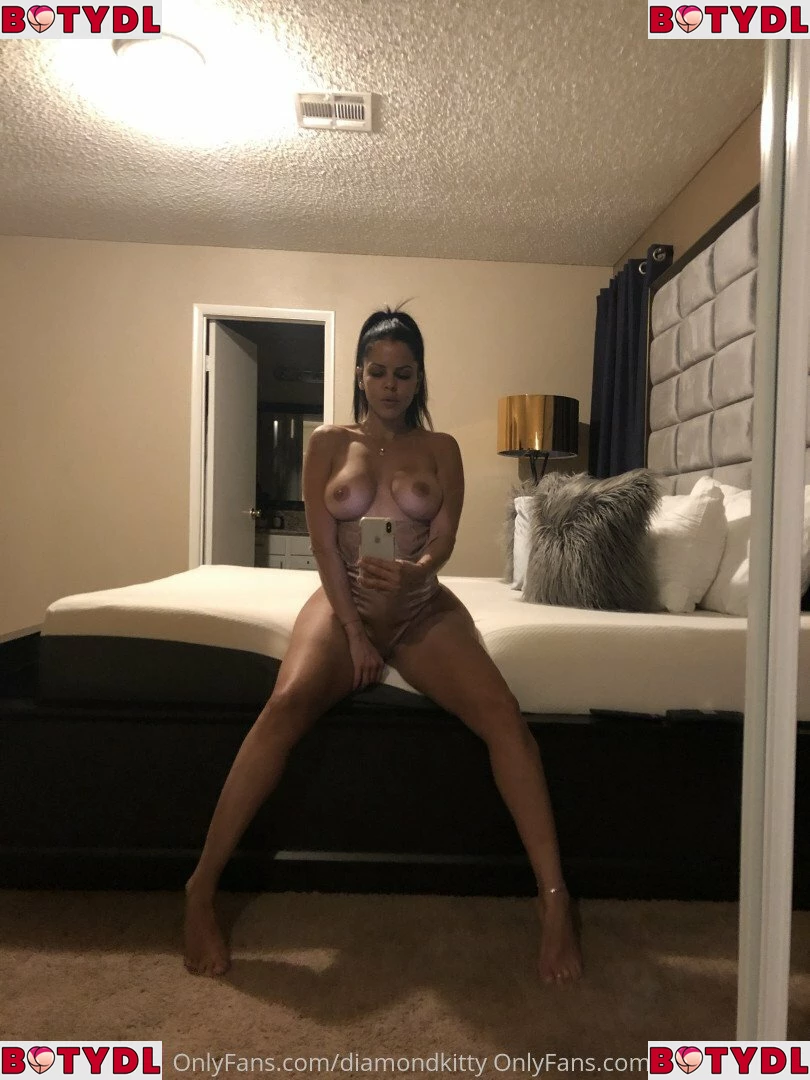 Diamond Kitty Onlyfans Photo Gallery 