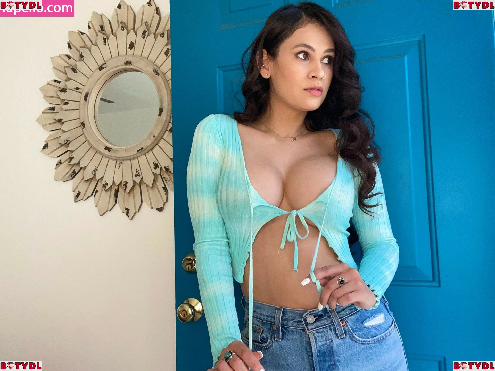 Vanessa Veracruz Onlyfans Photo Gallery 