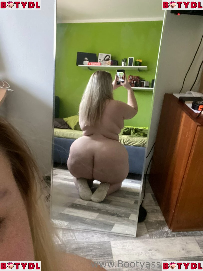 bootyassgirl Onlyfans Photo Gallery 