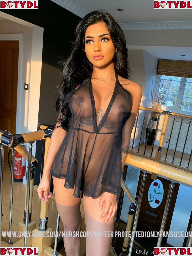 Nurshh Onlyfans Photo Gallery 