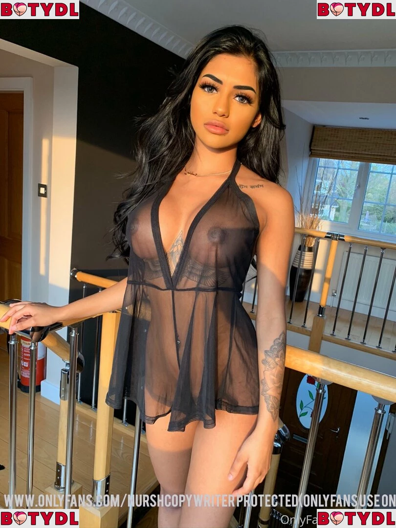 Nurshh Onlyfans Photo Gallery 