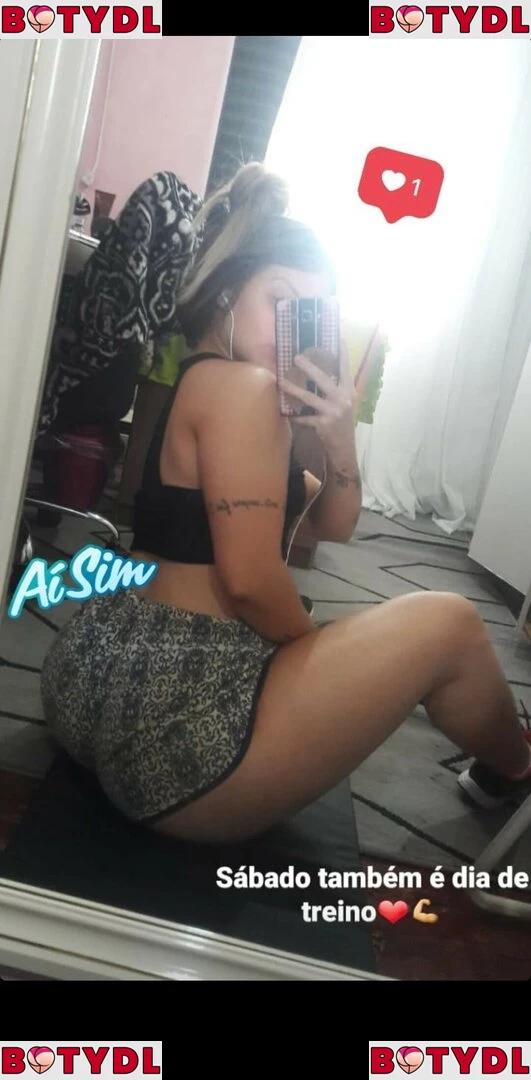 Hellen Silveira Onlyfans Photo Gallery 