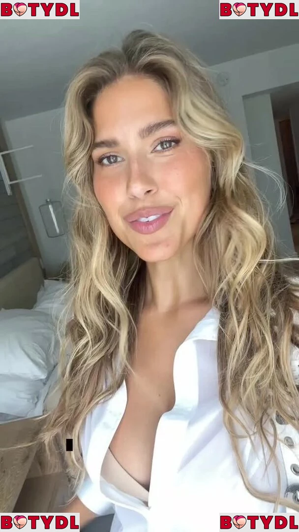 Kara Del Toro Onlyfans Photo Gallery 