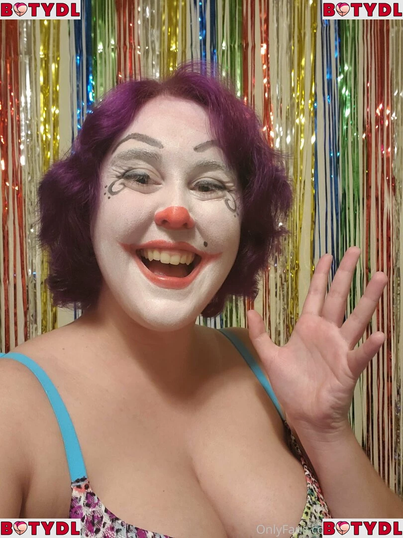 clowndivax Onlyfans Photo Gallery 