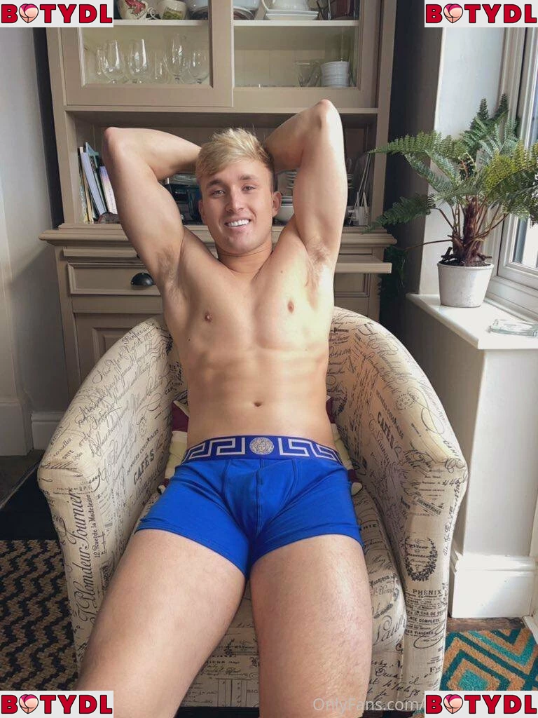 mattygilbert91 Onlyfans Photo Gallery 