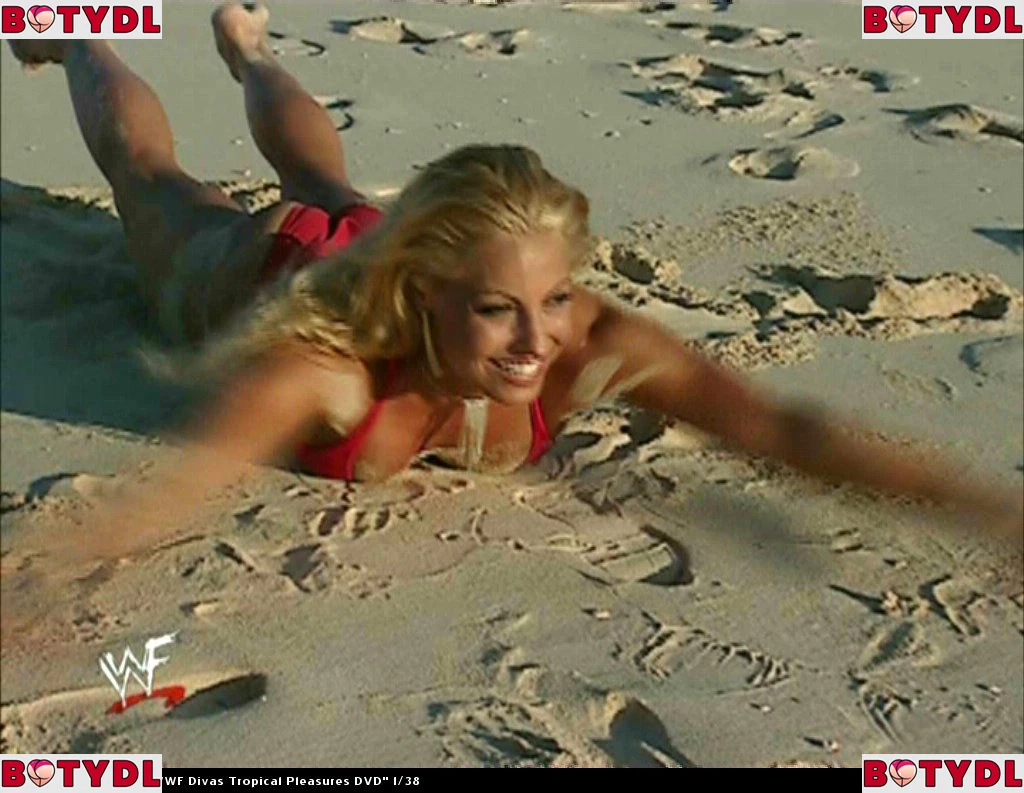 Trish Stratus Onlyfans Photo Gallery 