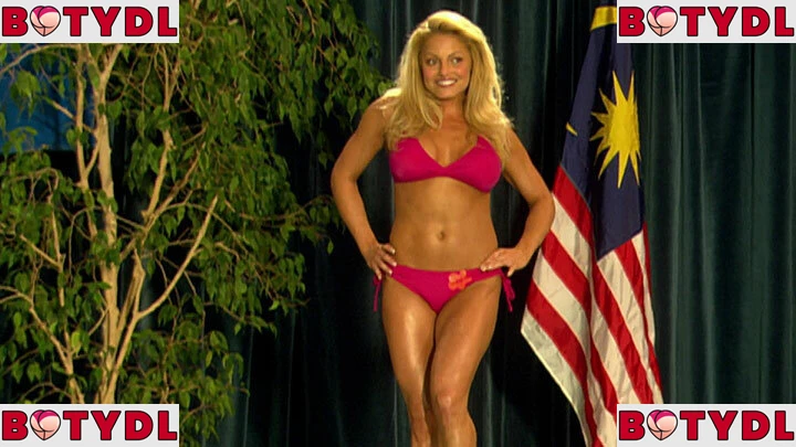 Trish Stratus Onlyfans Photo Gallery 