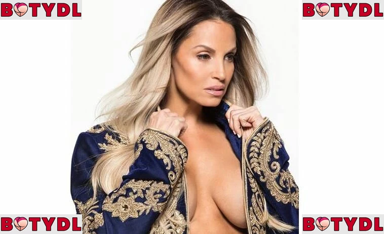 Trish Stratus Onlyfans Photo Gallery 