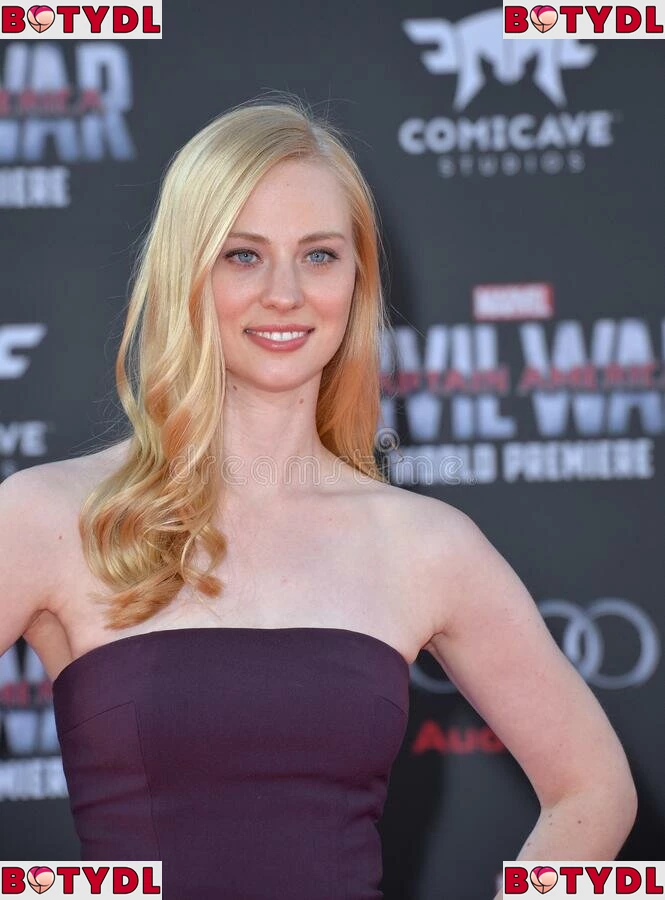 Deborah Ann Woll Onlyfans Photo Gallery 