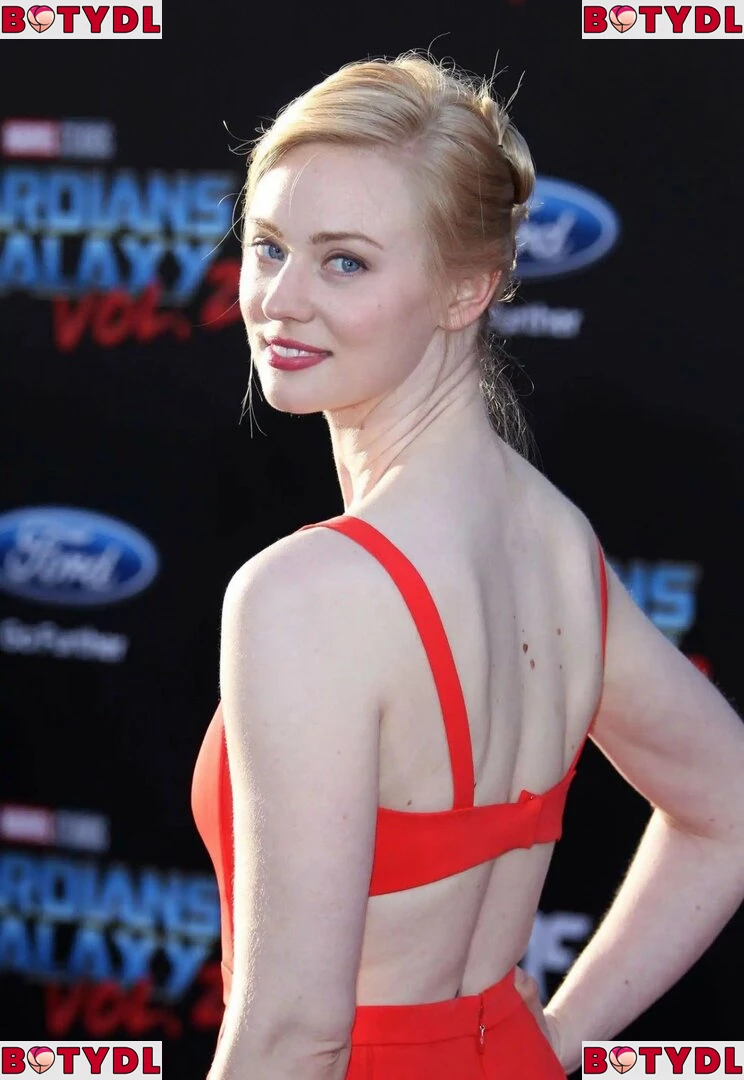 Deborah Ann Woll Onlyfans Photo Gallery 