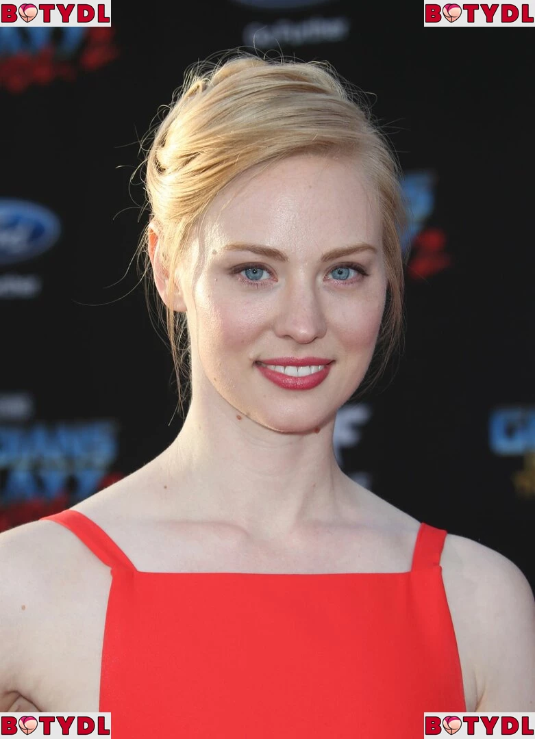 Deborah Ann Woll Onlyfans Photo Gallery 