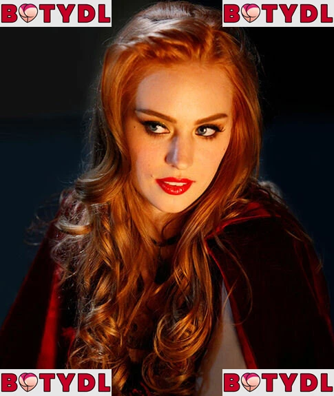 Deborah Ann Woll Onlyfans Photo Gallery 