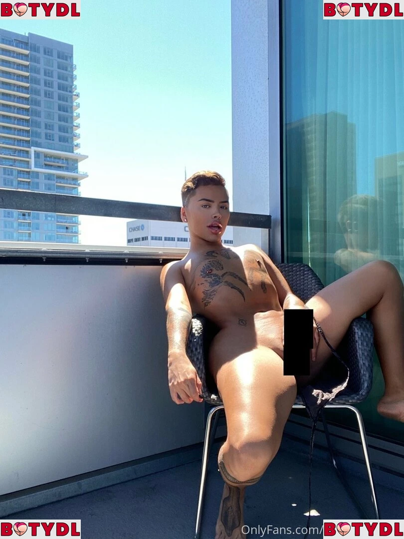 xmateoblanco Onlyfans Photo Gallery 