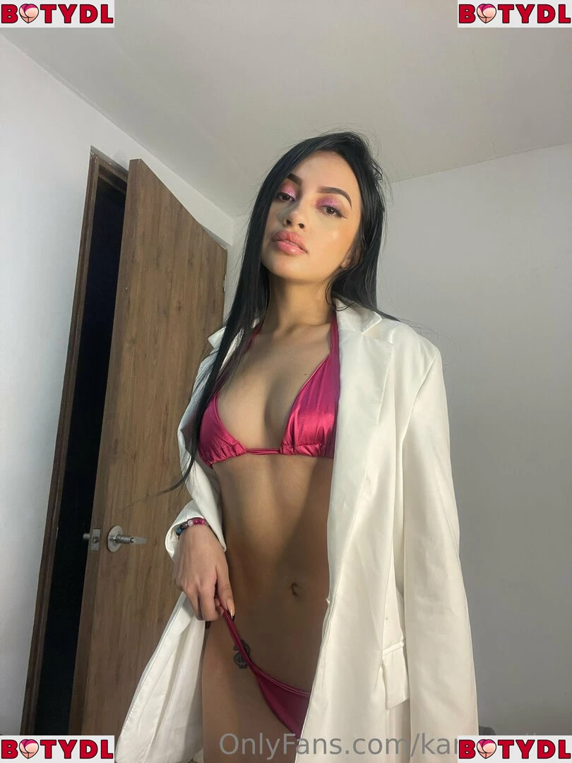 karenxdiaz Onlyfans Photo Gallery 