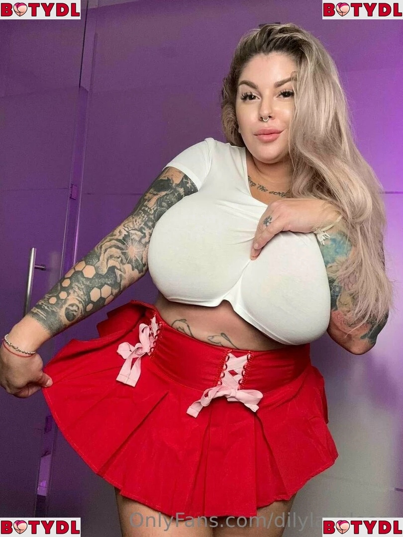 Dilyla Bloom Onlyfans Photo Gallery 