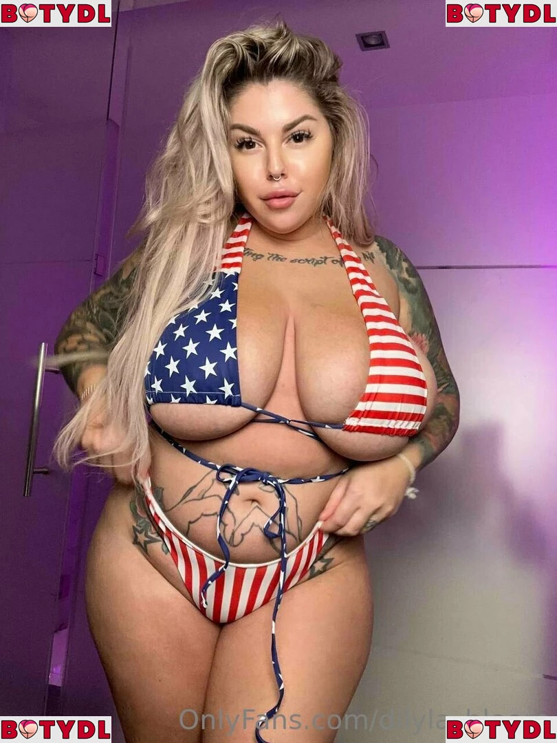 Dilyla Bloom Onlyfans Photo Gallery 