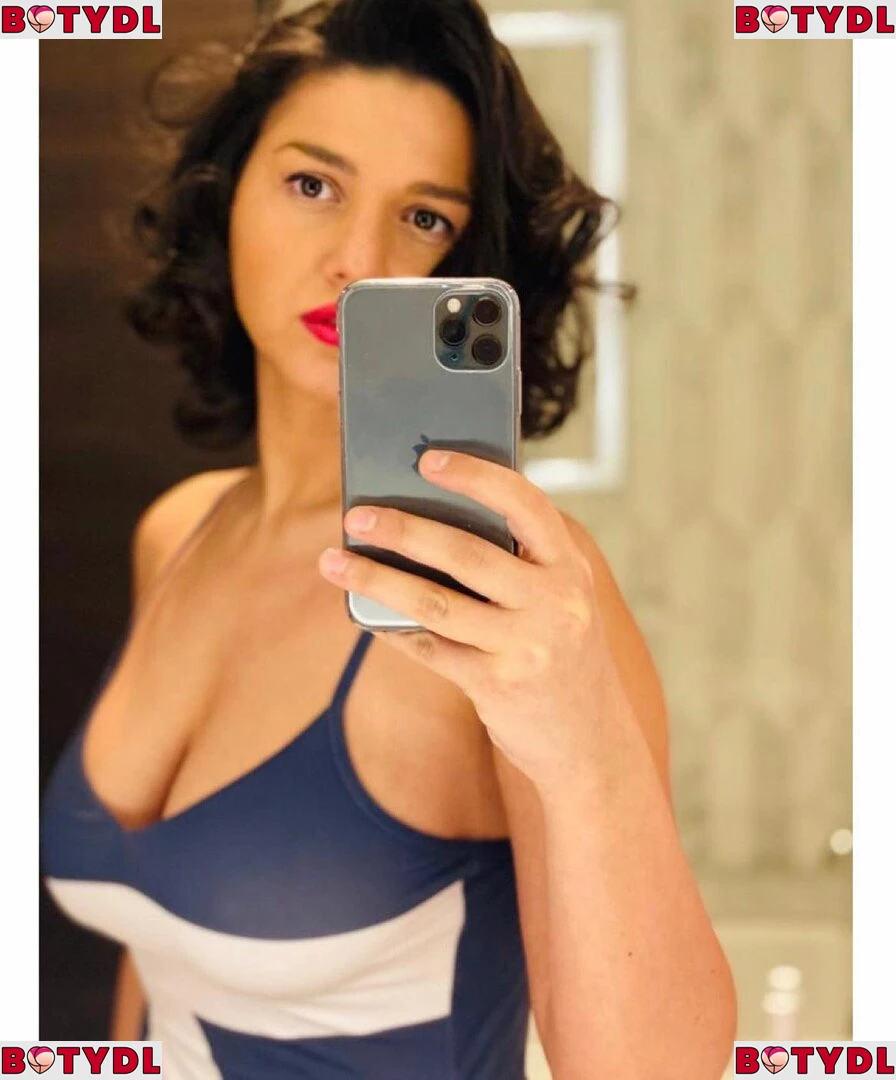 Khatia Buniatishvili Onlyfans Photo Gallery 