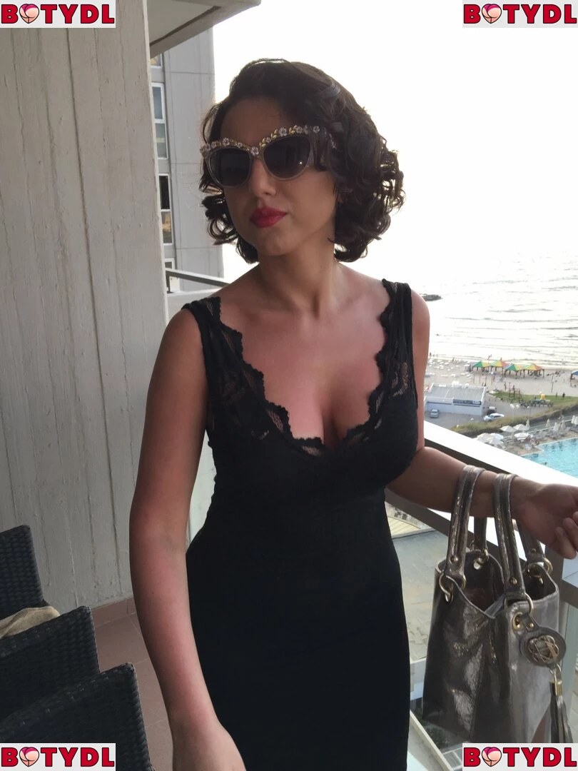 Khatia Buniatishvili Onlyfans Photo Gallery 