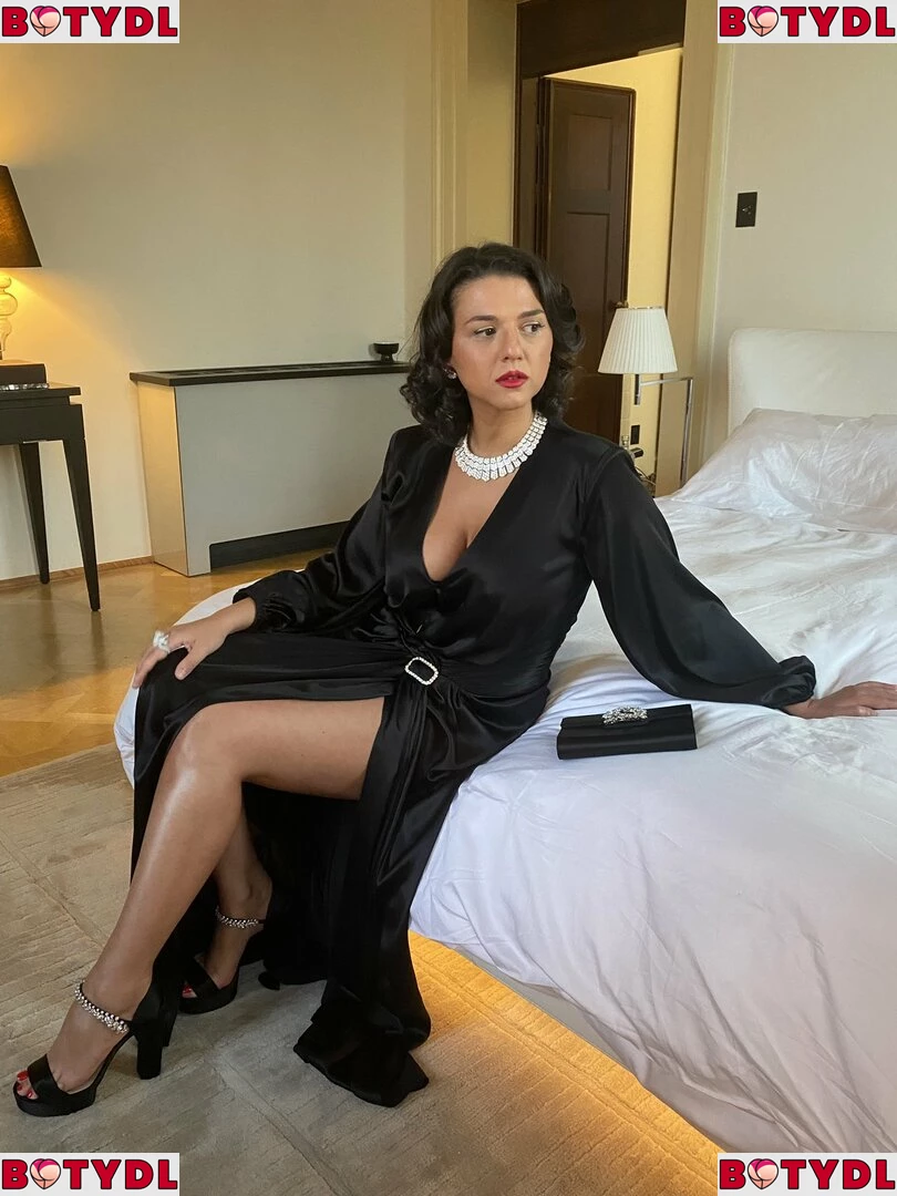 Khatia Buniatishvili Onlyfans Photo Gallery 