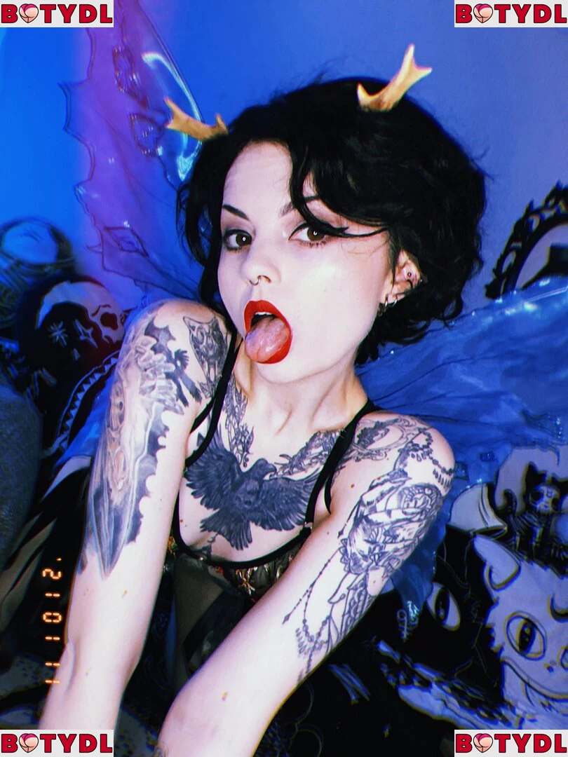 Faerie Blossom Onlyfans Photo Gallery 