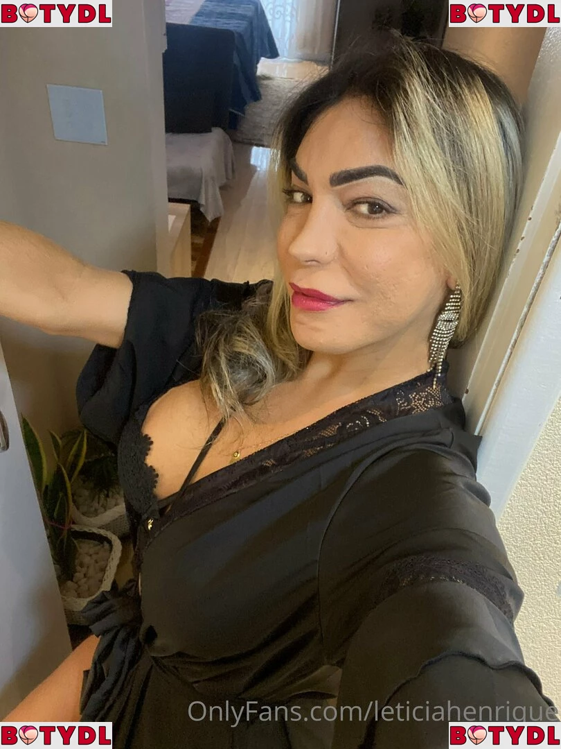 leticiahenrique Onlyfans Photo Gallery 