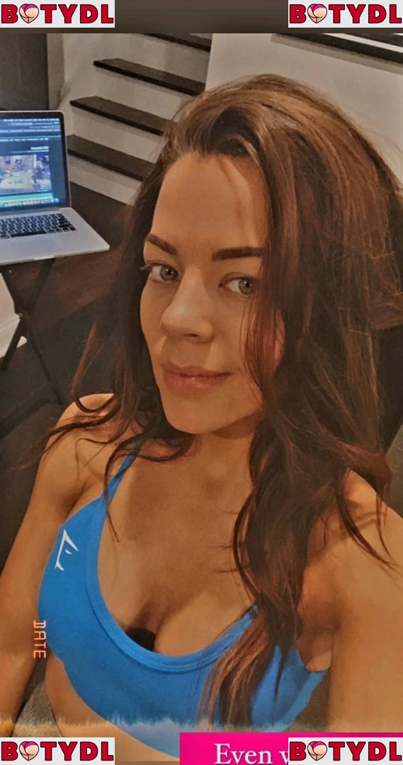 Jackie Redmond Onlyfans Photo Gallery 