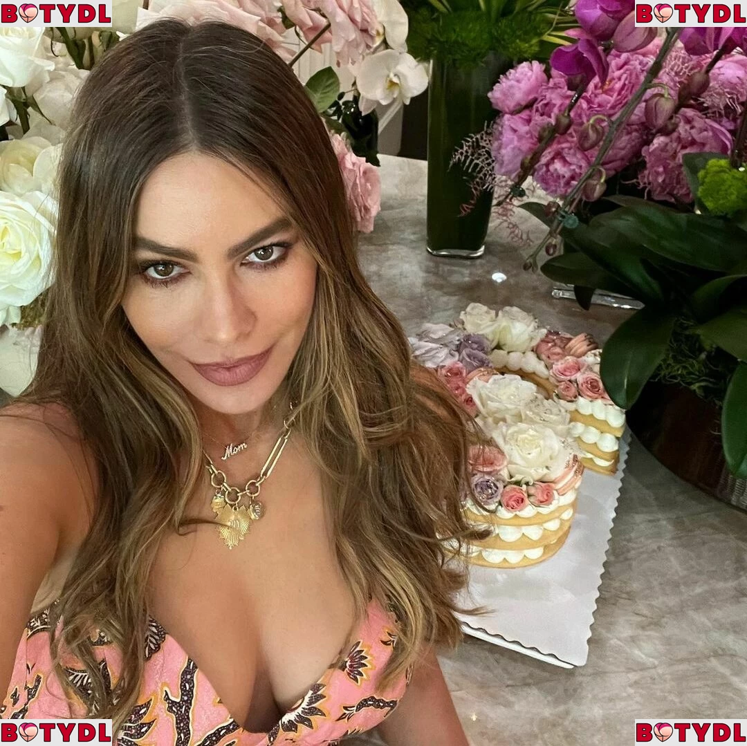 Sofia Vergara Onlyfans Photo Gallery 