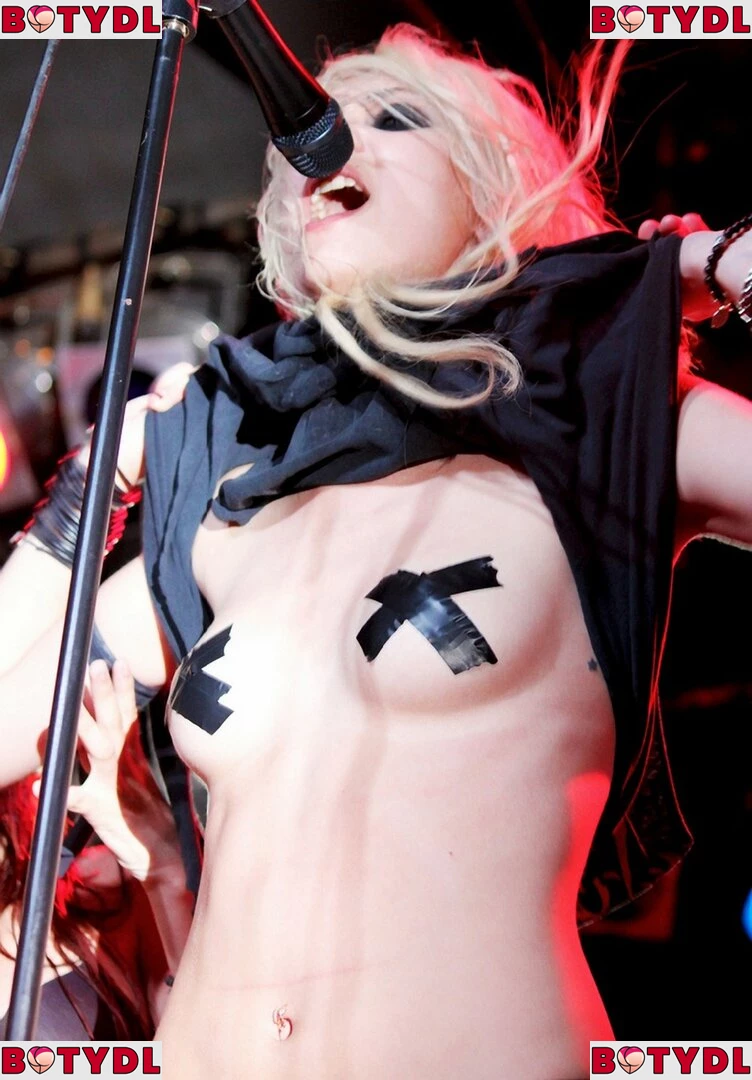 Taylor Momsen Onlyfans Photo Gallery 