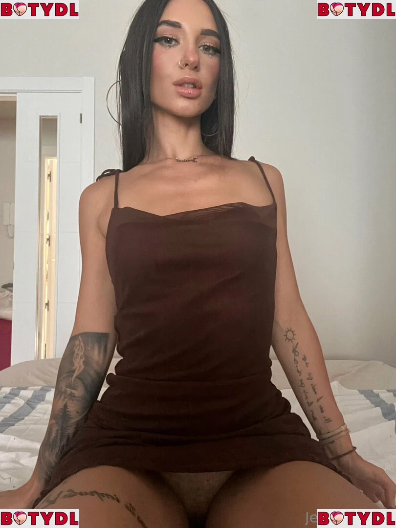 jesica.burton Onlyfans Photo Gallery 