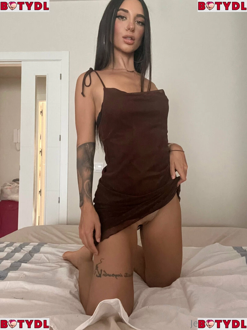 jesica.burton Onlyfans Photo Gallery 