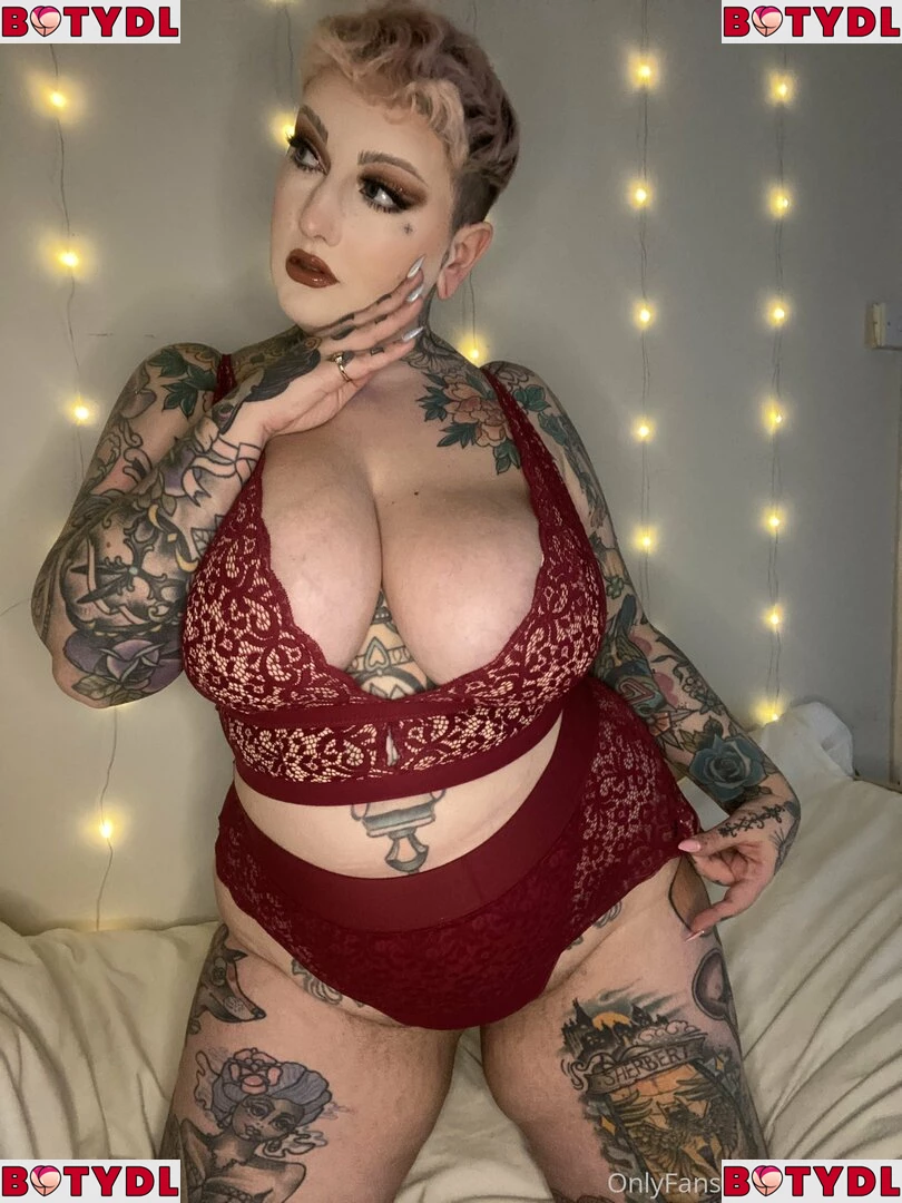 GaldaLou Onlyfans Photo Gallery 