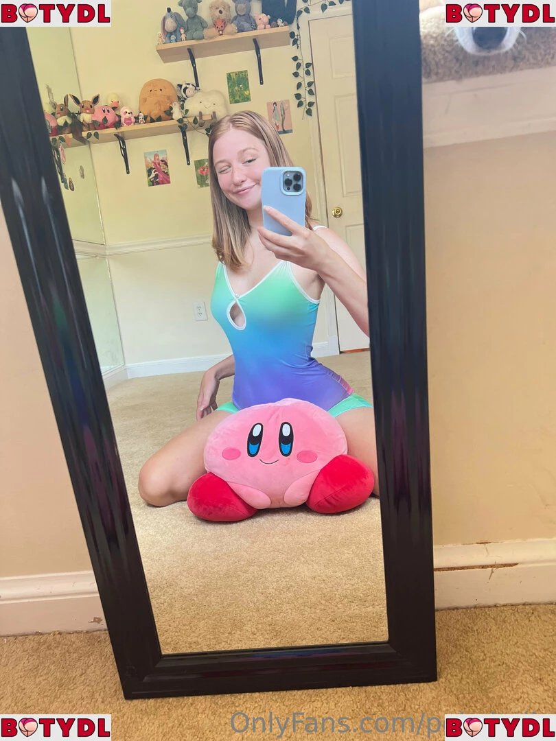 pokebella Onlyfans Photo Gallery 