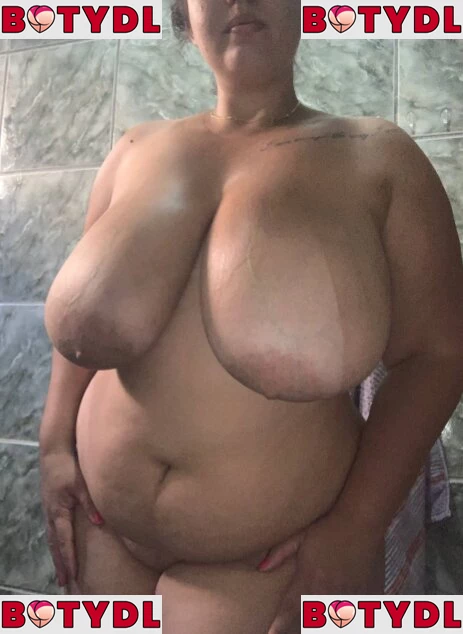 Raphaela Silveira Onlyfans Photo Gallery 