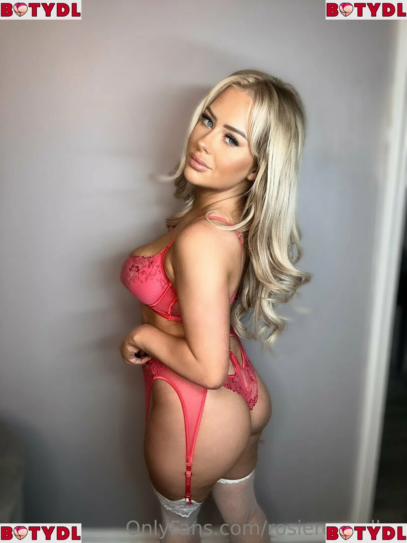 rosierendallxo Onlyfans Photo Gallery 