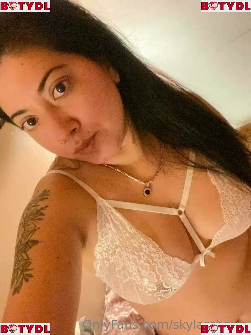 skylarcharm Onlyfans Photo Gallery 