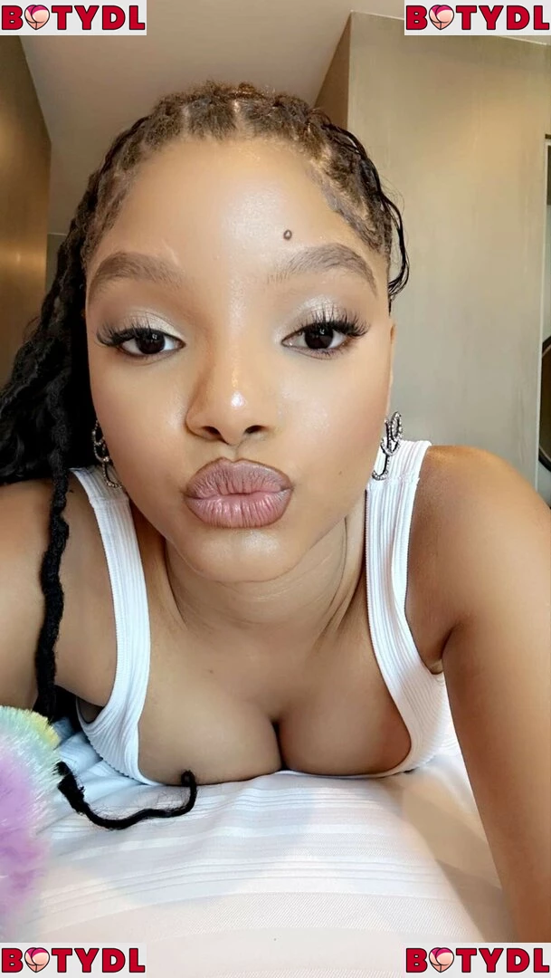 Halle Bailey Onlyfans Photo Gallery 