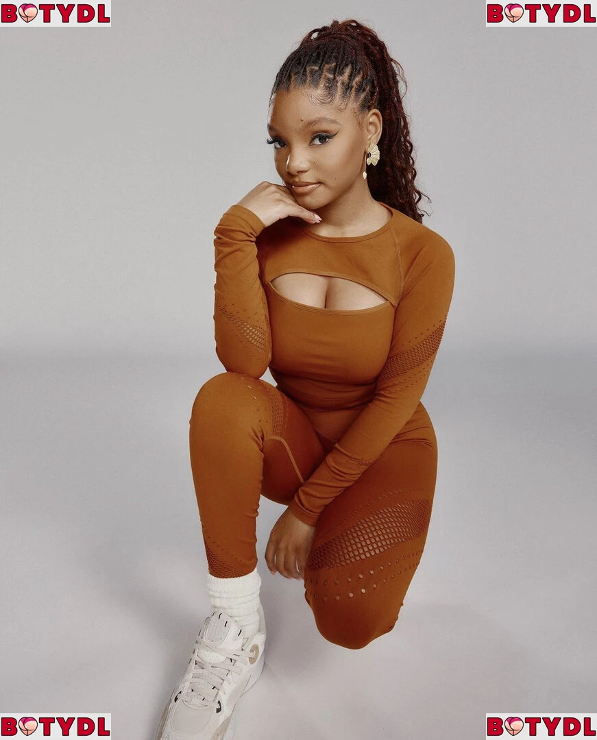 Halle Bailey Onlyfans Photo Gallery 