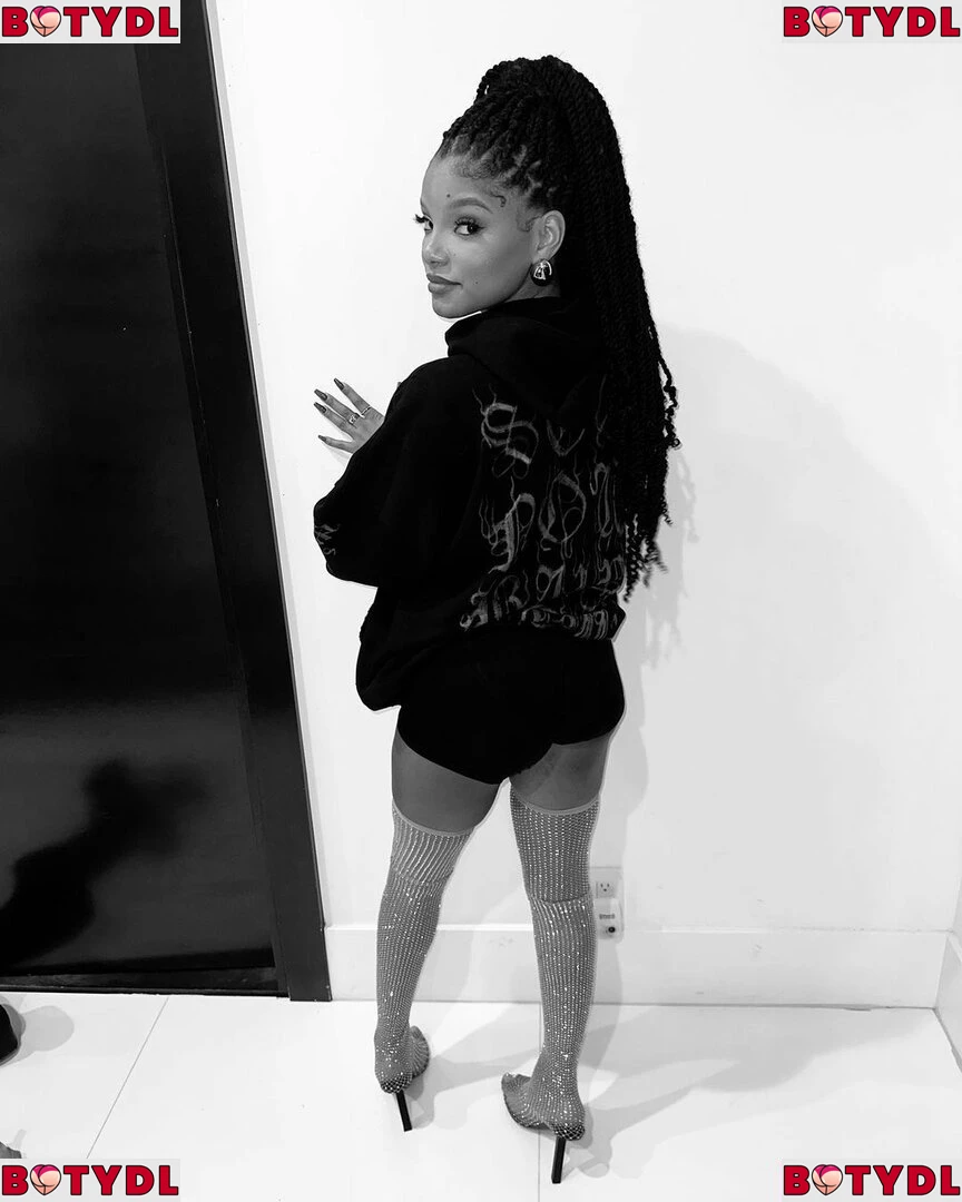 Halle Bailey Onlyfans Photo Gallery 