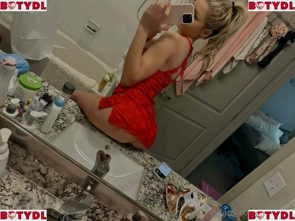 Riley Steele Onlyfans Photo Gallery 